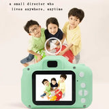 Appareil photo enfant waterproof mint vert avec écran LCD affichant une photo